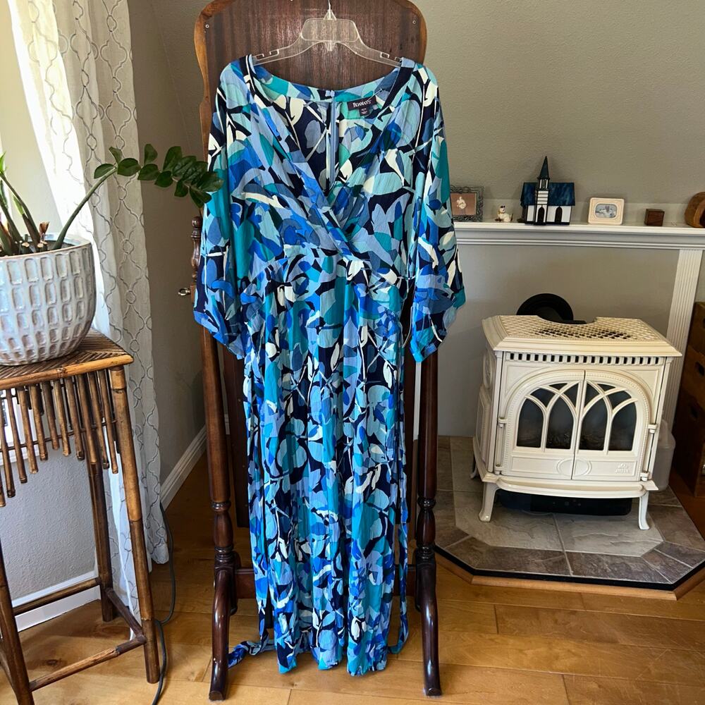 NWT Romans Plus Size Dress L 18/20 Boho V-Neck Tie Back Sash Maxi 100% Rayon